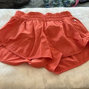 Lululemon short